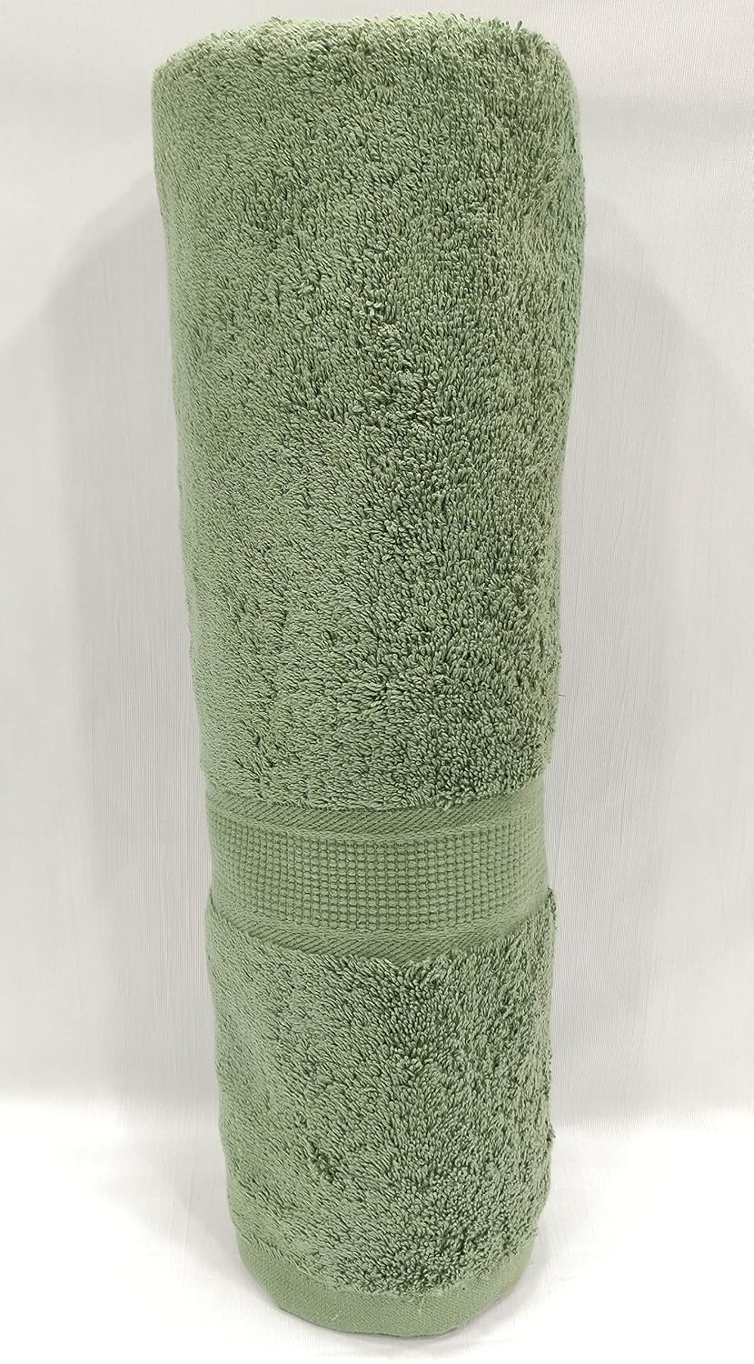 Bombay Dyeing Santino Premium Cotton Large Bath Towel 500 Gsm (Bottle Green)