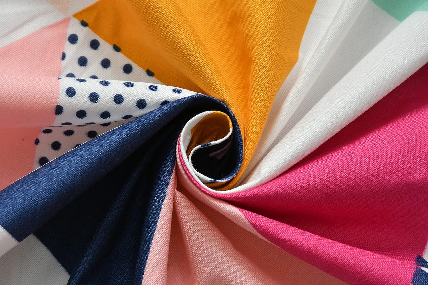 Double Bedsheet Queen Size Elastic Fitted With 2 Pillow Cover - 60 X 78 + 8 Inches, Multicolor | Resistance & Wrinkle Recovery