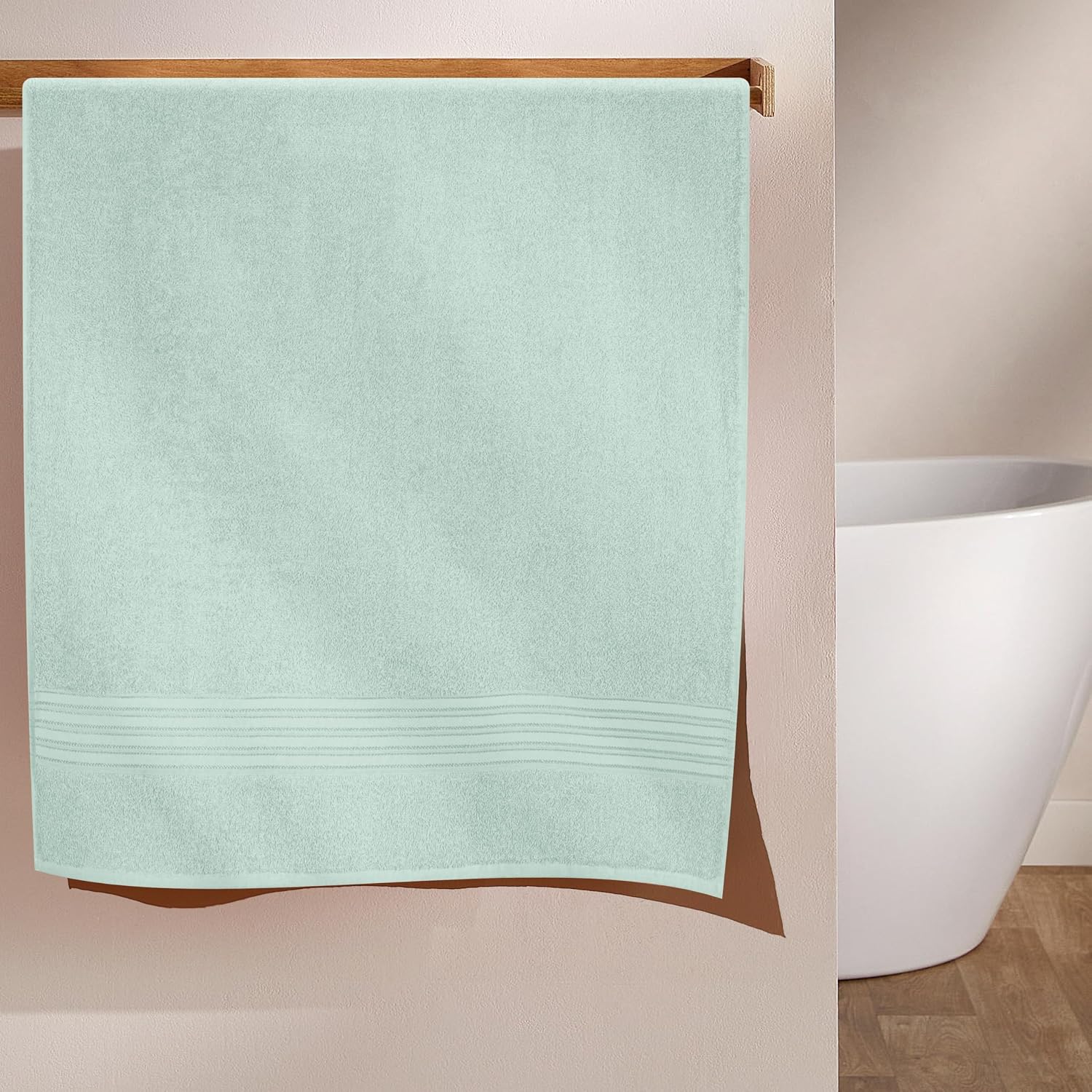 Boutiquo 100% Cotton Bath Towel 500 Gsm | Compact Quick Dry Lightweight Soft & Highly Absorbent Large Size Bath Towel - Sea Green