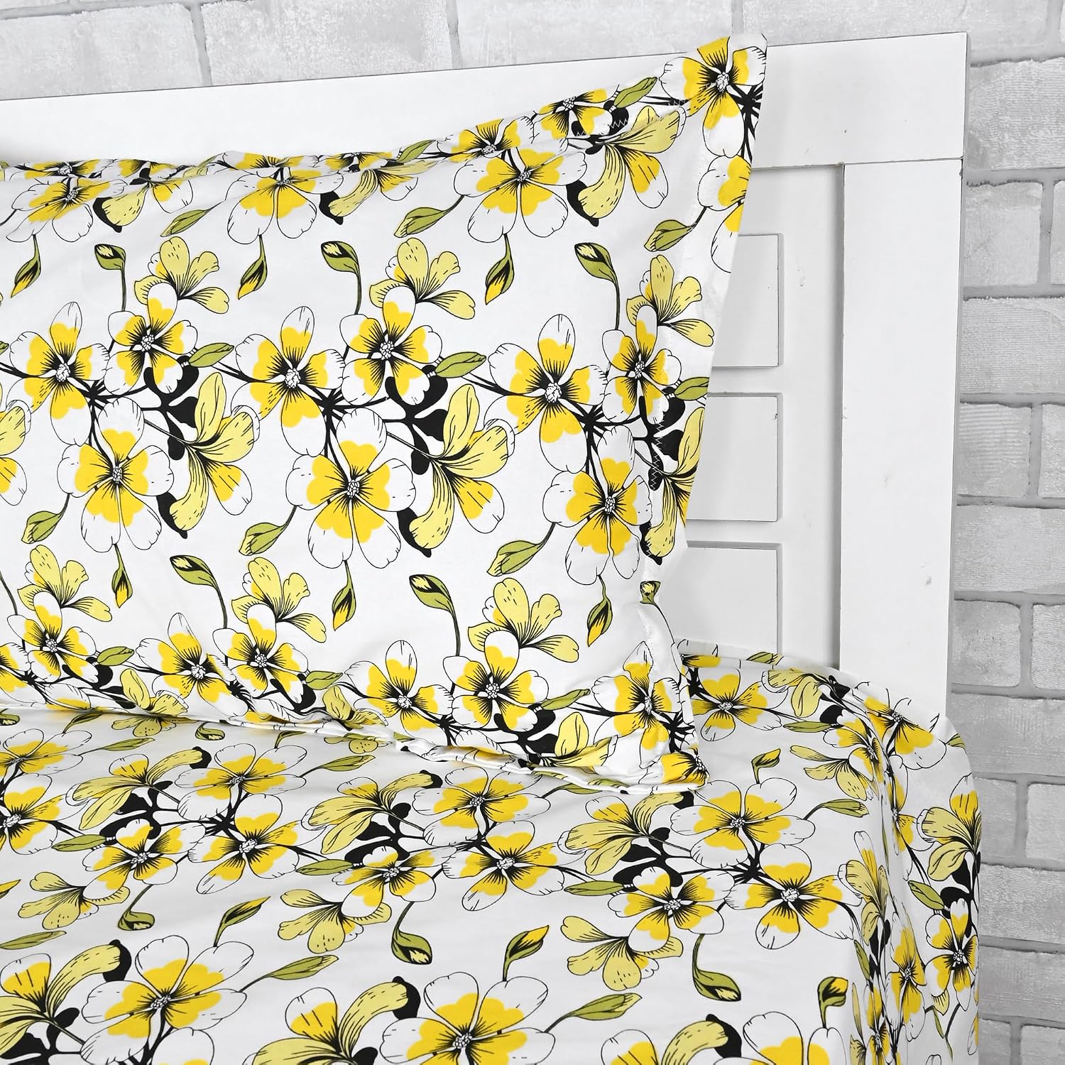 Bedsheet For Single Size Bed With 1 Pillow Cover - 57 X 87 Inches, White & Yellow | Gifts For Wedding Or Anniversary, Surprise, Soft, Breathable, & Comfortable Bedsheet