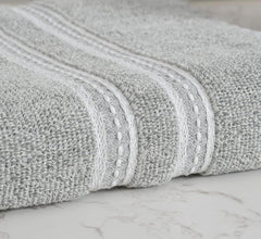 Cotton Bolls Polycotton Large Size Terry Cotton Bath Towel 400 Gsm (Light Grey)