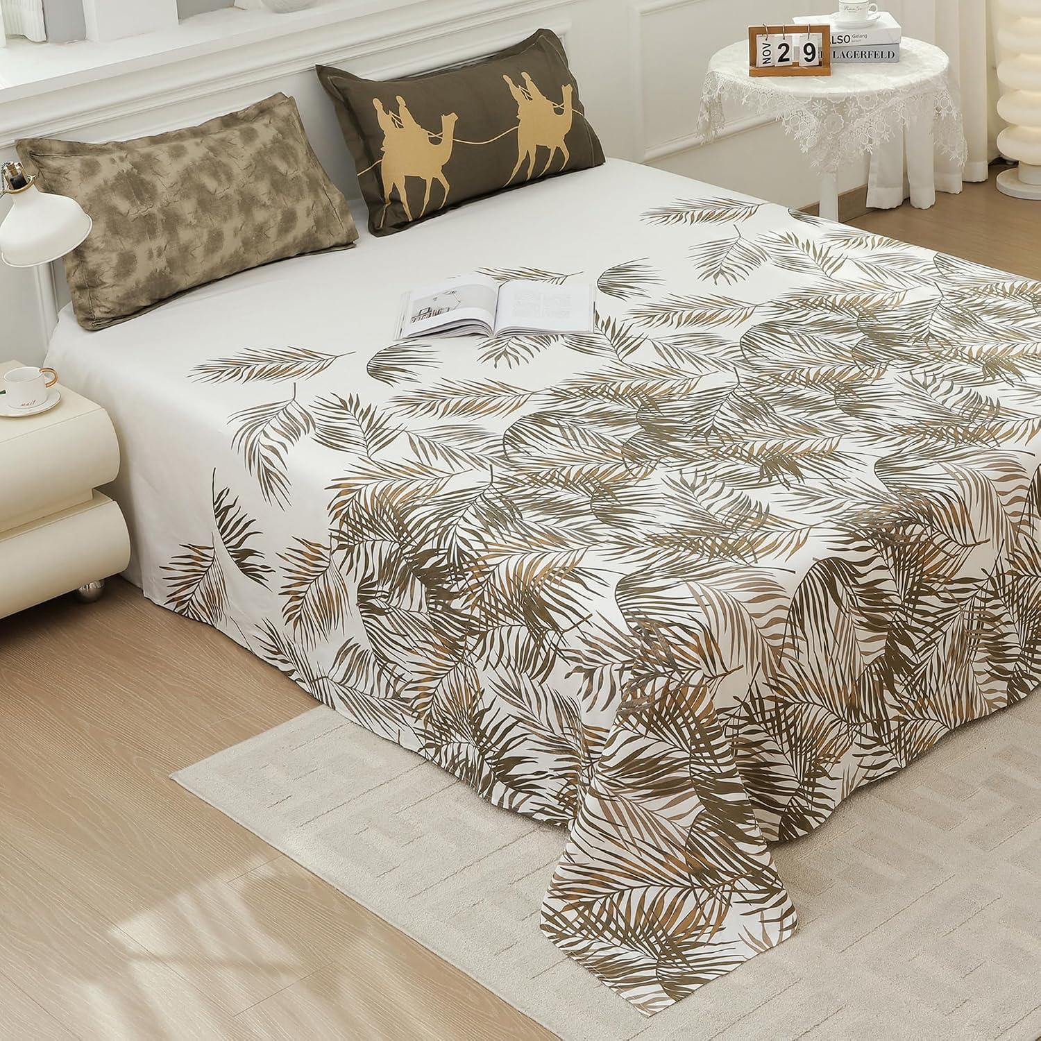 Soft Bedsheet For King Size Bed With 2 Matching Pillow Cover | 106 X 106 Inches, White & Green | Skin-Friendly Touch & Lasting Comfort - Soft & Breathable
