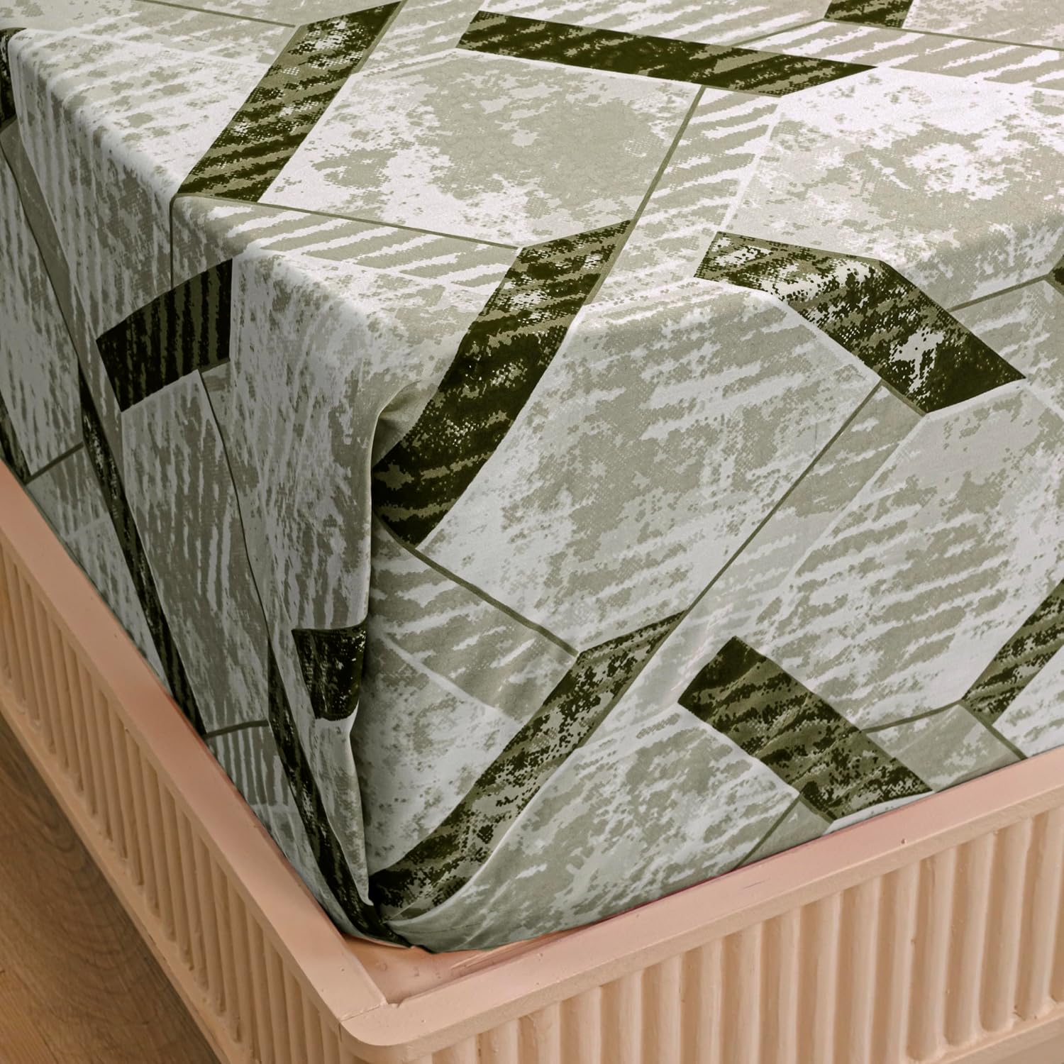 Olive Green King Size Bedsheet With 2 Pillow Covers - 108 X 108 Inches | Luxurious Printed Flat Sheets | Perfect For Home Decor & Gifting