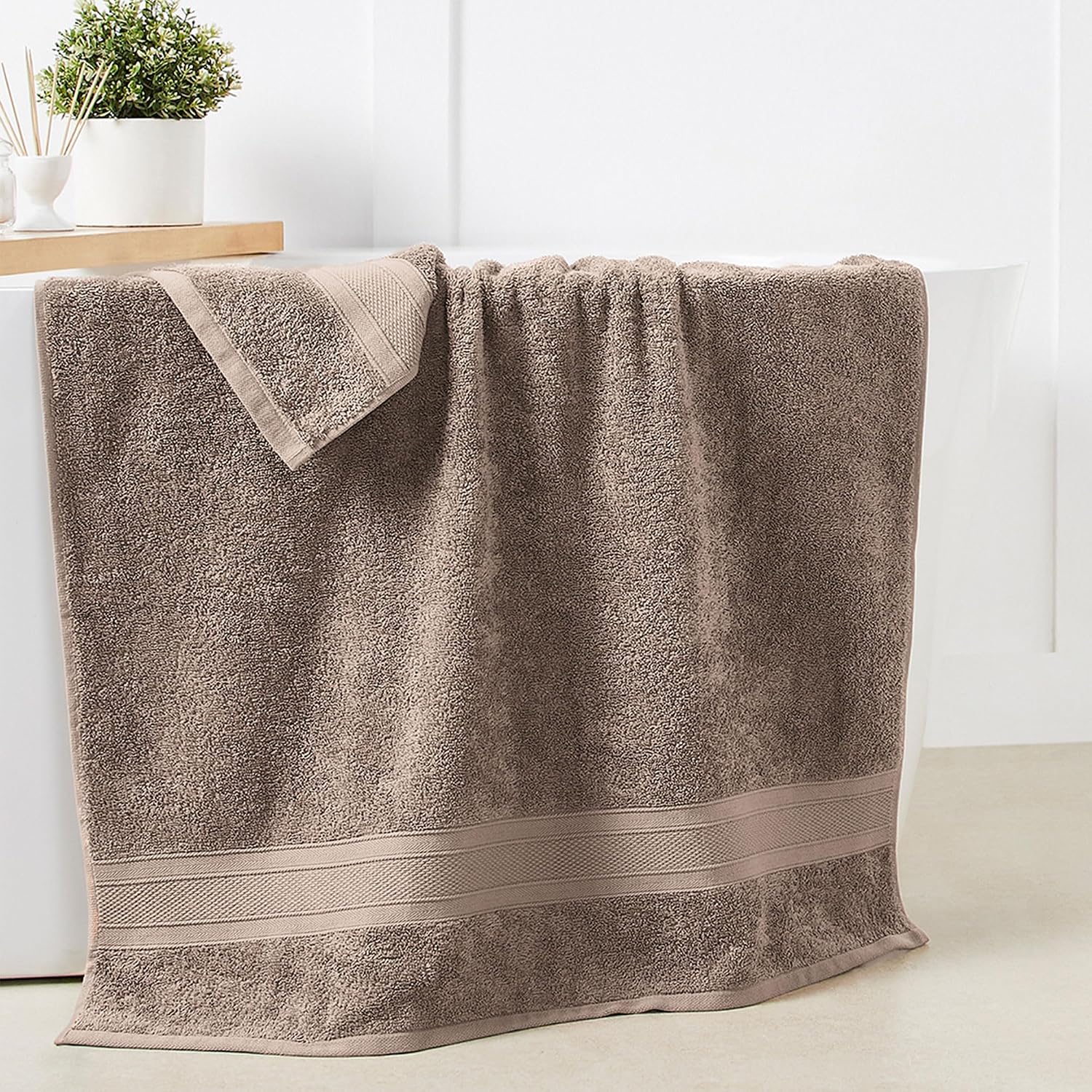 Trident Soft & Plus 100% Cotton Highly Absorbent Bath Towel 500 Gsm (Acorn)