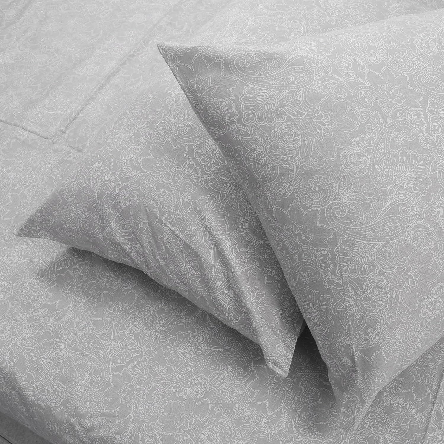 210 TC Cotton Bedsheet For Queen Size With 2 Pillow Covers - 88 X 100 Inches, Grey & White | Soft And Comfortable Sleep Experience