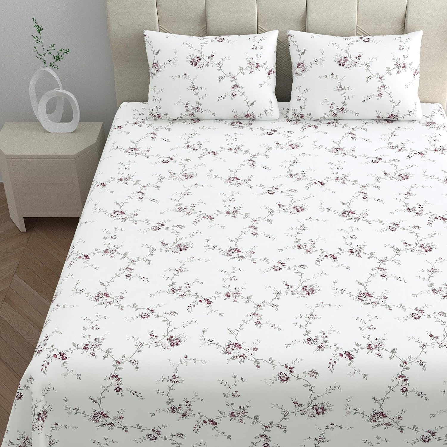 Floral Bedsheet For Super King Size Bedding With 2 Pillow Cover For Bedroom - 108 X 120 Inches, Vineyard & White | Ideal For Hotel, House, Guest House