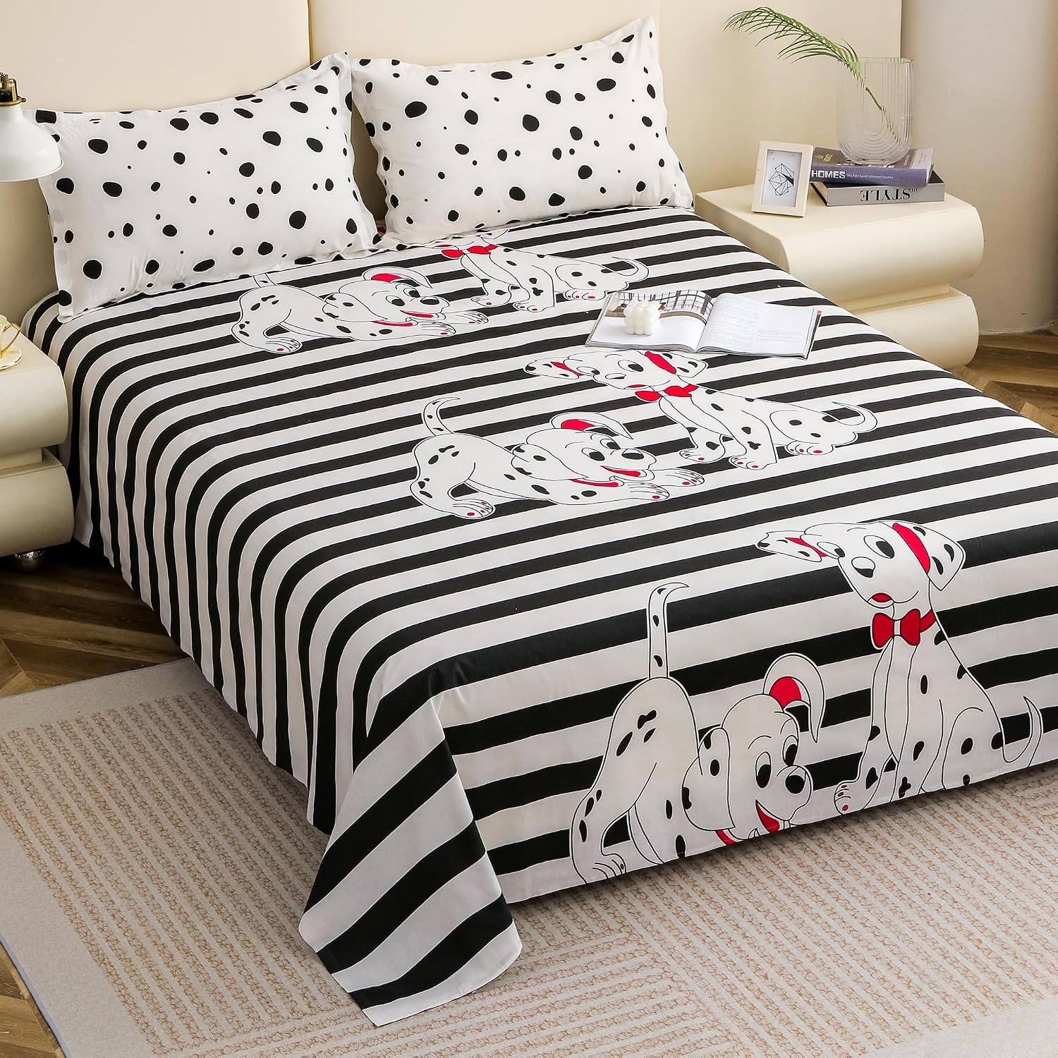 King Size Bedsheet With 2 Pillow Covers - 88 X 106 Inches, Black & White | Summer Breathable & Wrinkle Free | Bedsheet Long Lasting & Soft To Touch