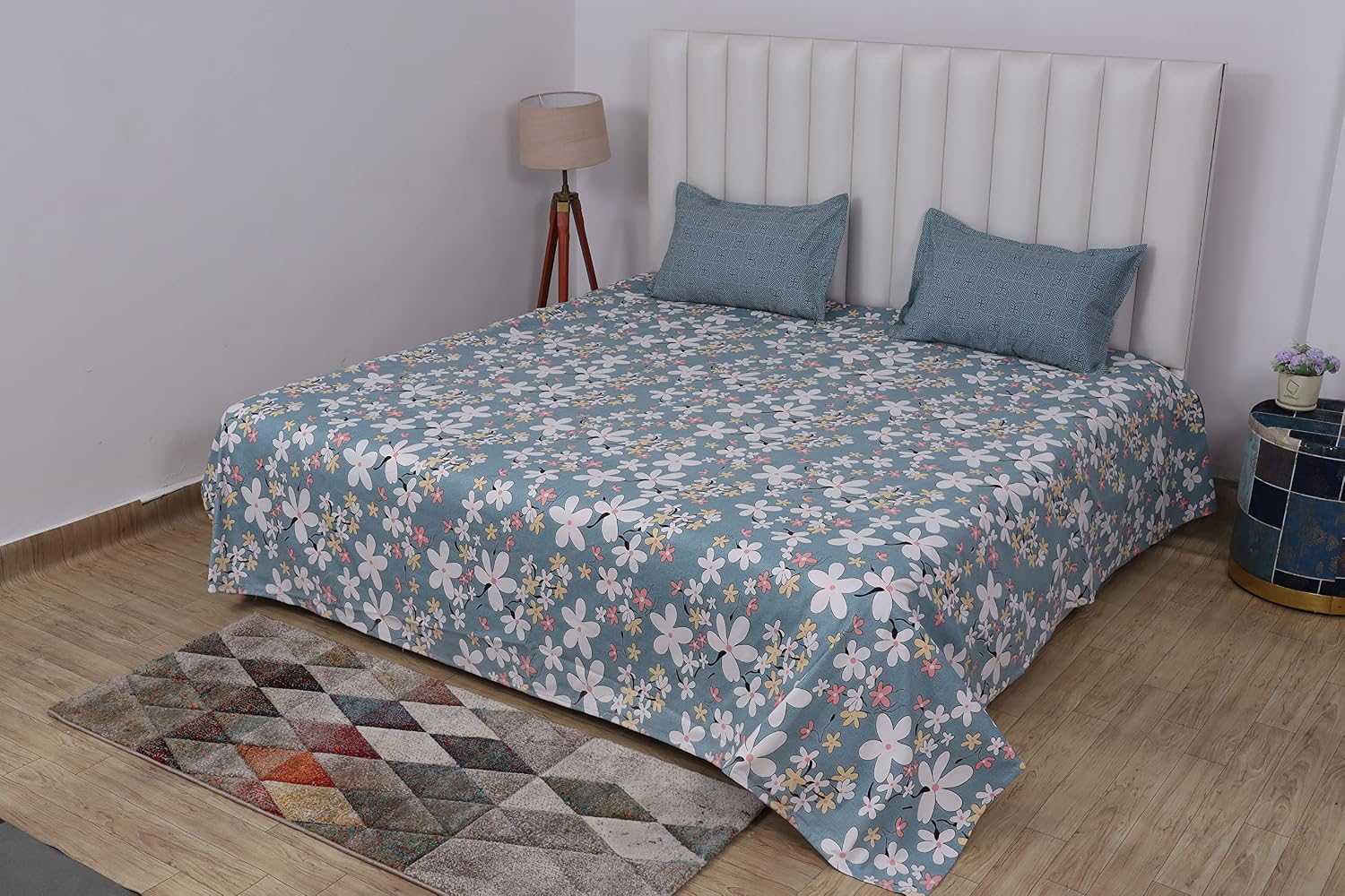 Elastic Fitted Bedsheets For King Size Bed With 2 Pillow Covers - 100 X 108 Inches, Grey | Ideal For Hotel, House, Guest House