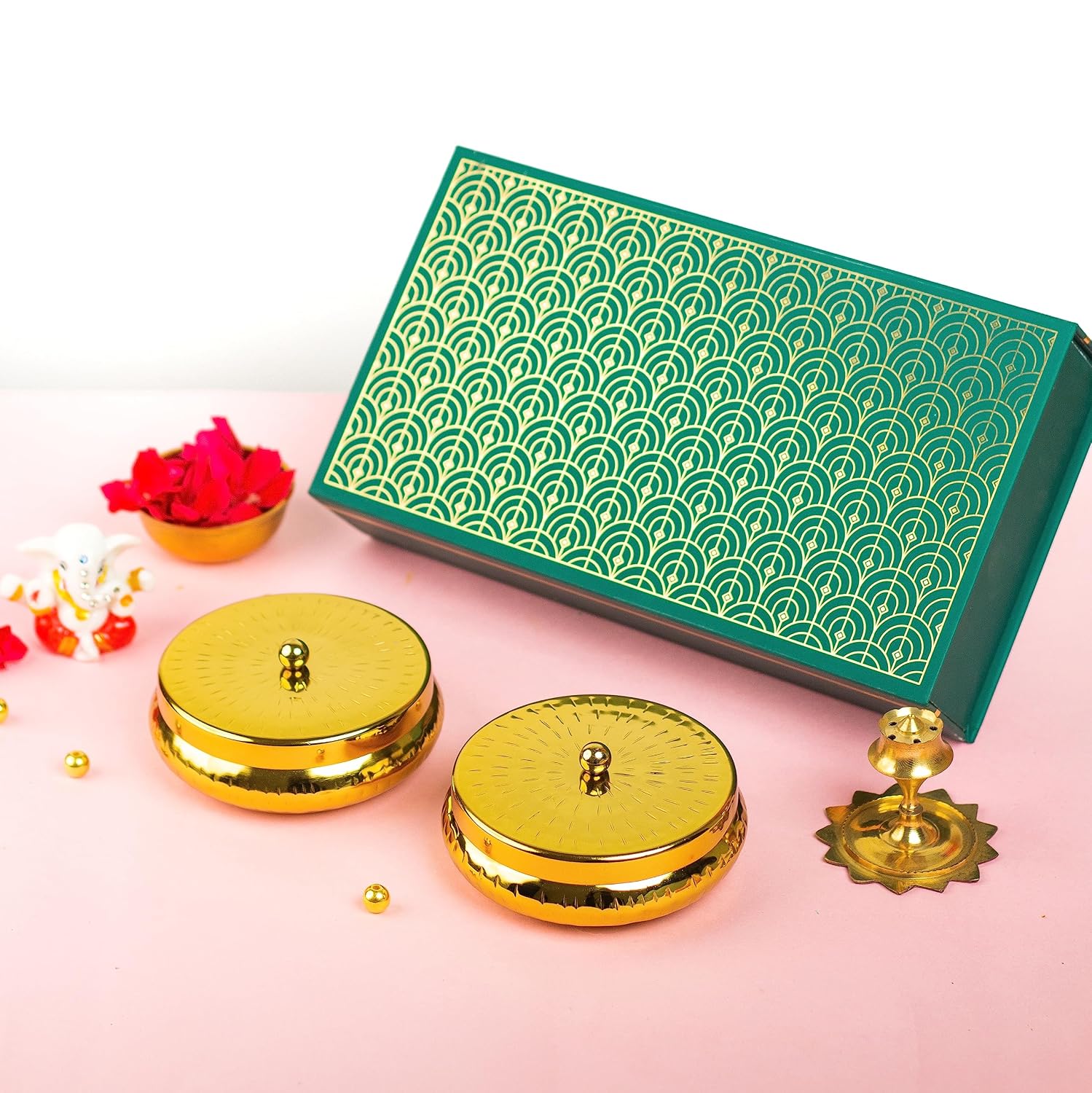 VANILLA OUDH FRAGRANCE URLI GIFT SET 2 FOR HOME DECOR | MULTI WICK | SOYA WAX