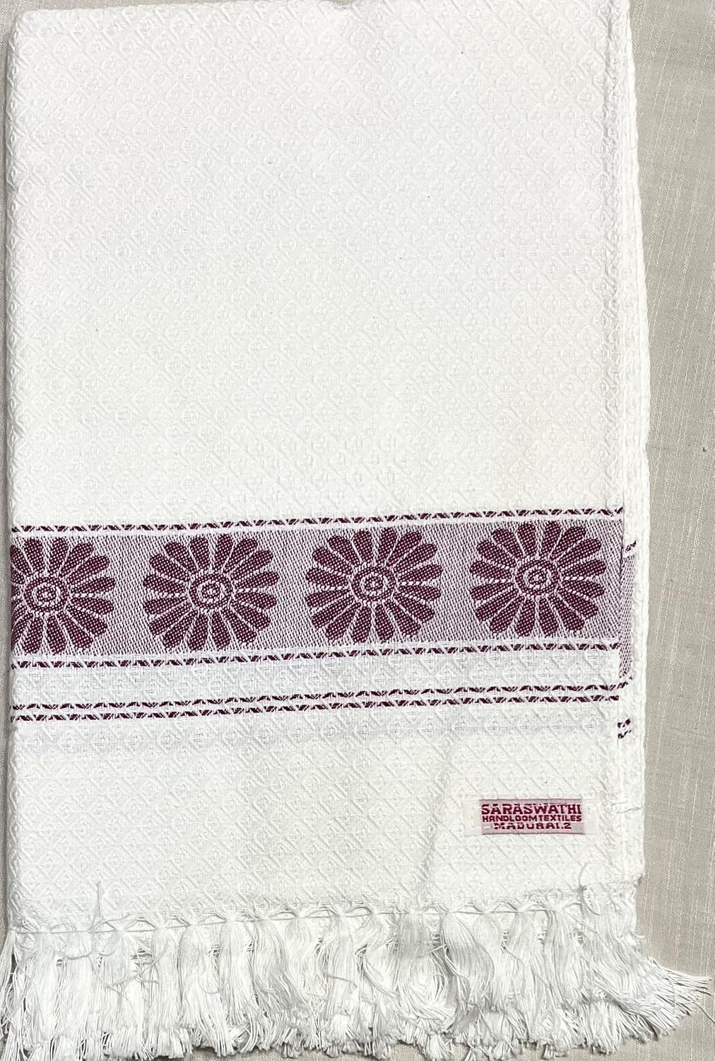 Mvb Indian Apparel Saraswathi Handloom 100% Cotton Bath Towel With Border Design 300 Gsm (White)