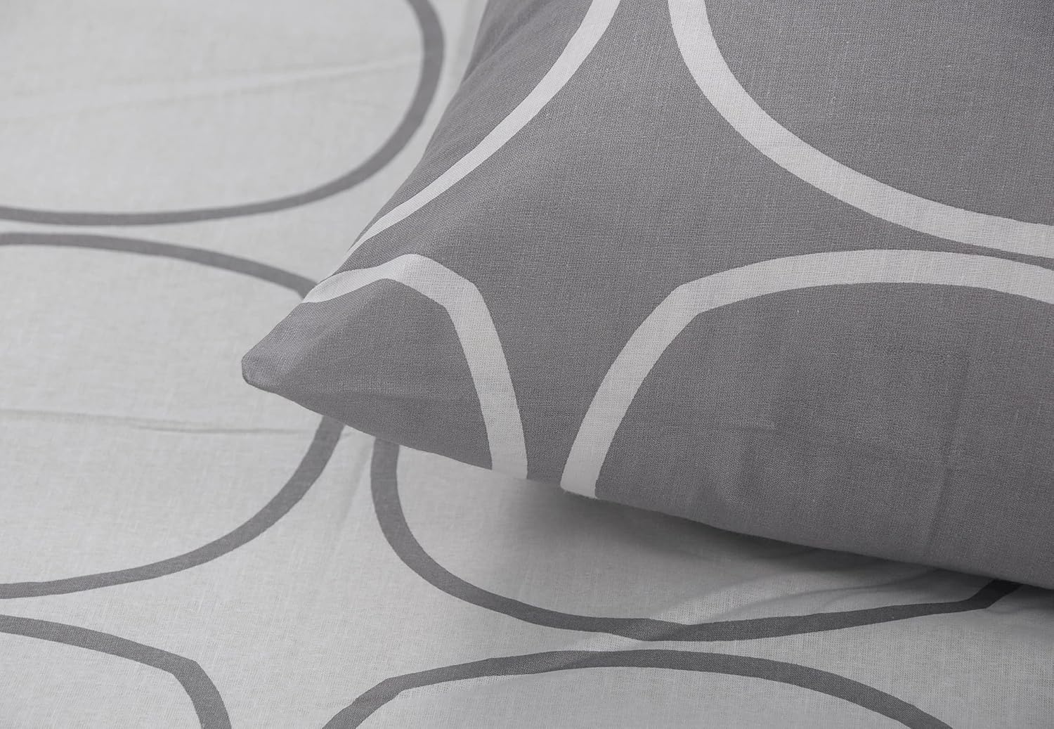 1 Fitted Single Bedsheet Cotton With 1 Pillow Cover - 36 X 78 Inches, White & Grey | Elegant Printed Bedding Set For Daily Use | 144 Thread Count