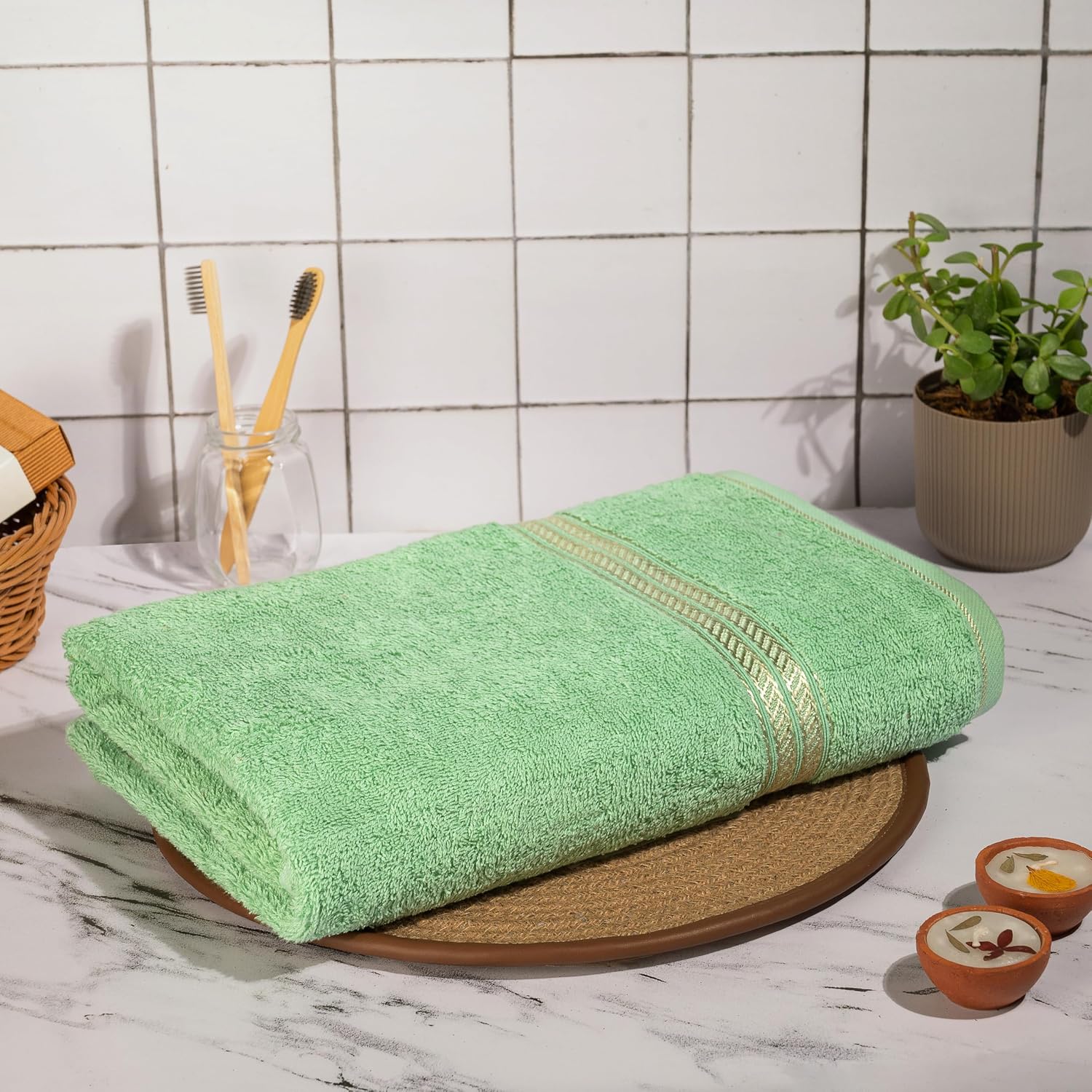 Comforic 100% Cotton Bath Towels 500 Gsm | Large Size Bath Towel For Men & Women Quick Dry, Super Soft & Absorbent Gym Towel, Travel Towel (Hazel Green)