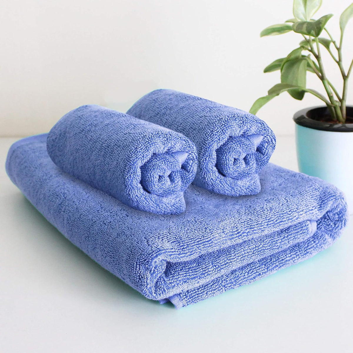 Heelium Bamboo Towel 1 Bath & 2 Hand Towel 900 Gsm | Soft, High Absorbency & Antibacterial Towels (Iris) - Pack Of 3