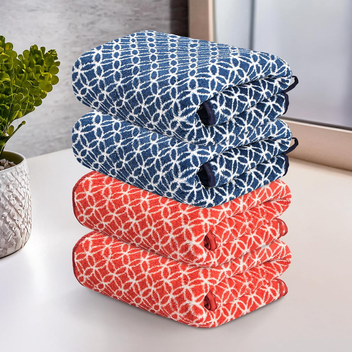 Kuber Industries Microfiber Soft Face Towel 800 Gsm | Absorbent Hanging Hand Towels For Wash Basin Bathroom | Zig Zag - Red & Blue (4 Pcs)