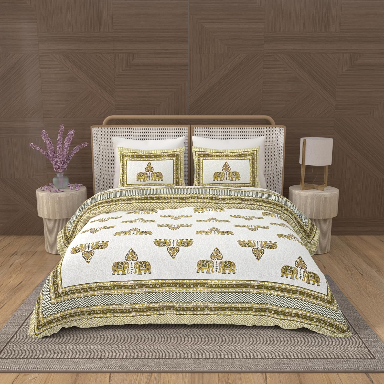 1 Queen Size Bedsheet For Double Bed With 2 Pillow Covers (90 X 108 Inches) Green & Cream | Premium Cotton Material - Ideal For House, Hotel, Guest House