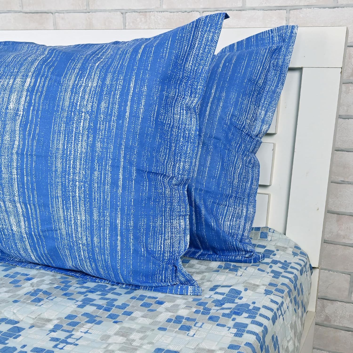 Super Soft 100% Cotton Bedsheet For Queen Size With 2 Pillow Covers | 87 X 100 Inches, Grey & Blue - Perfect For Home Decor & Gifts | 144 Thread Count
