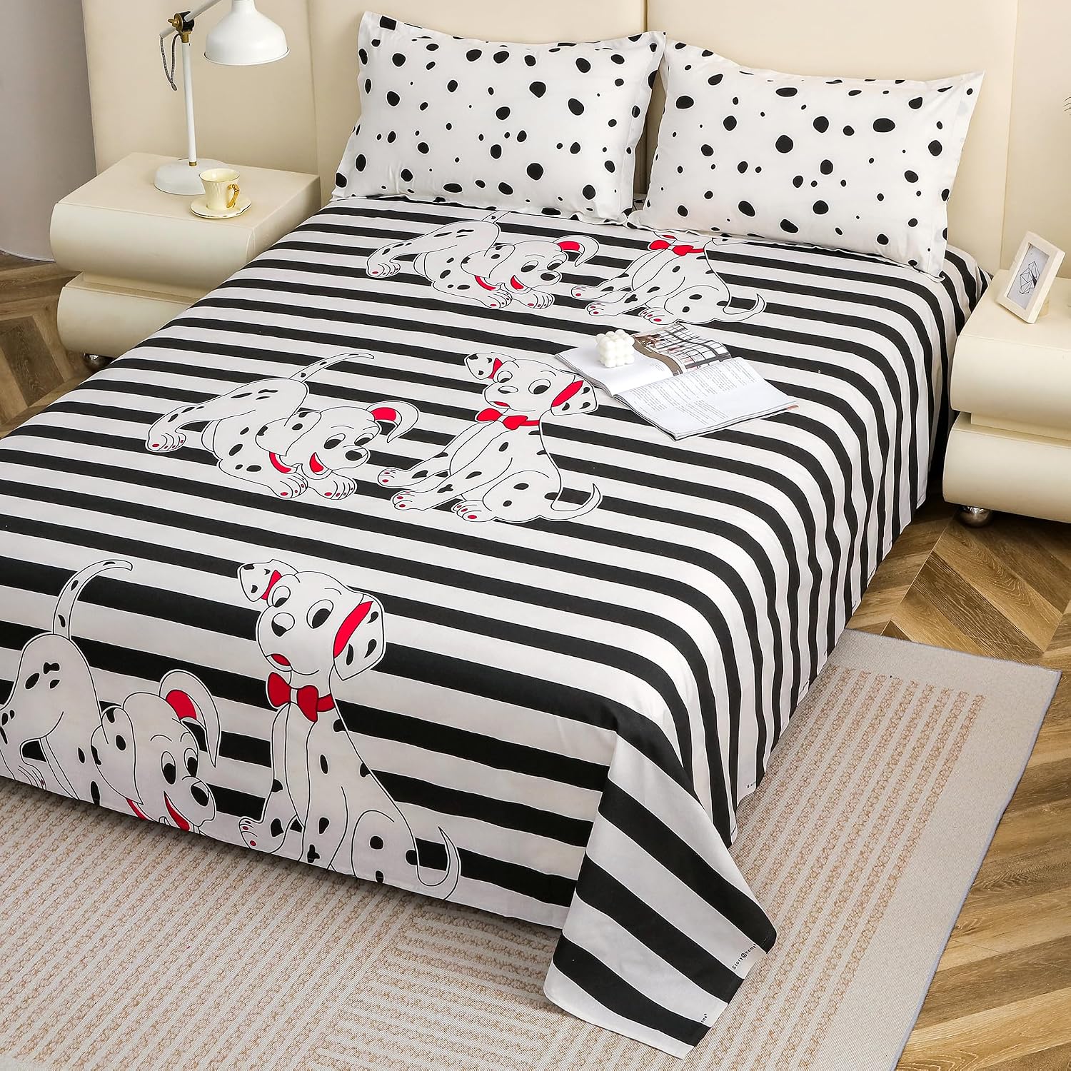 King Size Bedsheet With 2 Pillow Covers - 88 X 106 Inches, Black & White | Summer Breathable & Wrinkle Free | Bedsheet Long Lasting & Soft To Touch