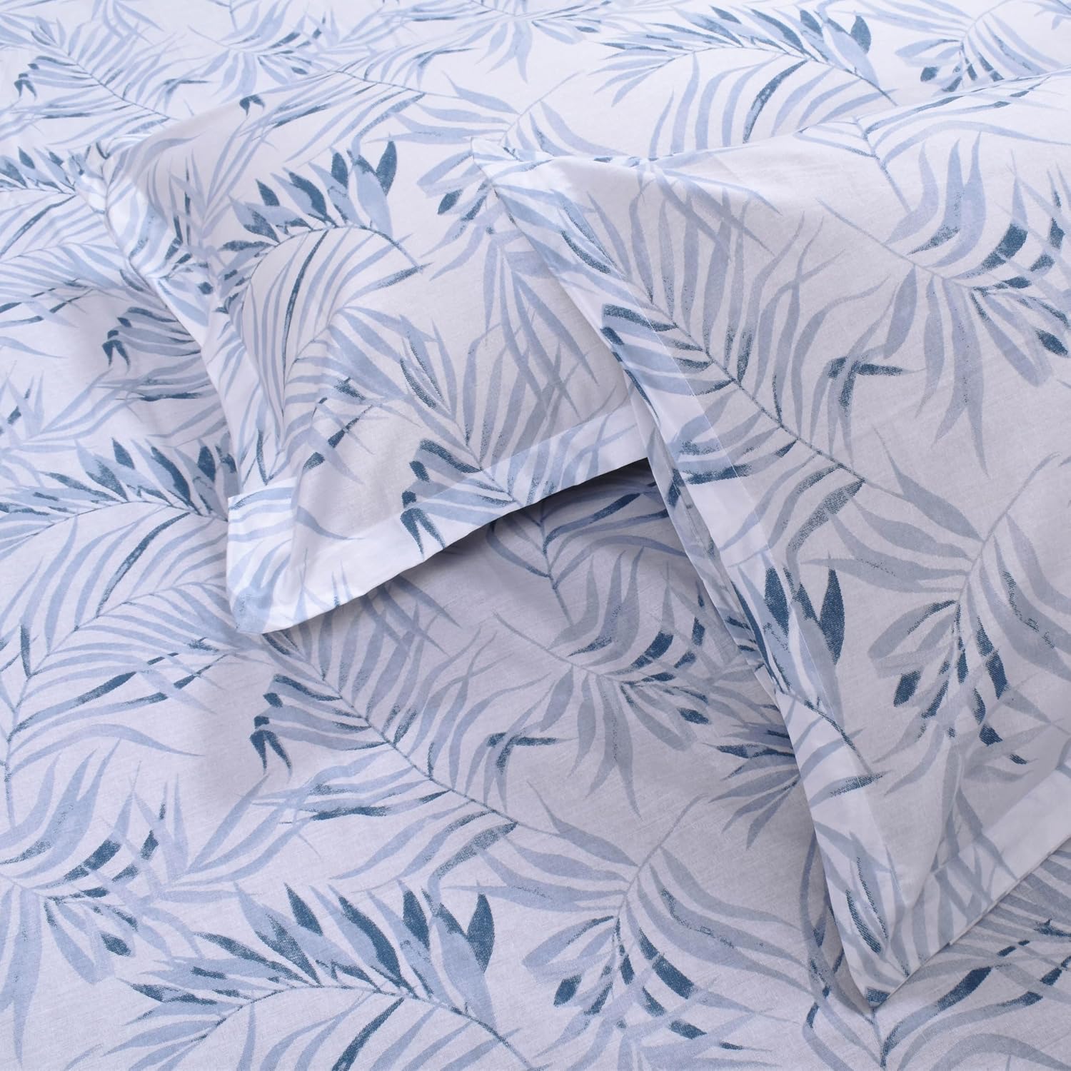 Flat Double Bedsheet With 2 Pillow Covers | Queen Size - 88 X 96 Inches, Blue & White | Durable & Long Lasting Bedsheet