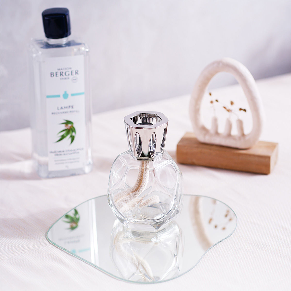 Maison Berger Glass Lamp Resonance Transparente For Women 140gm 4.9 Oz.